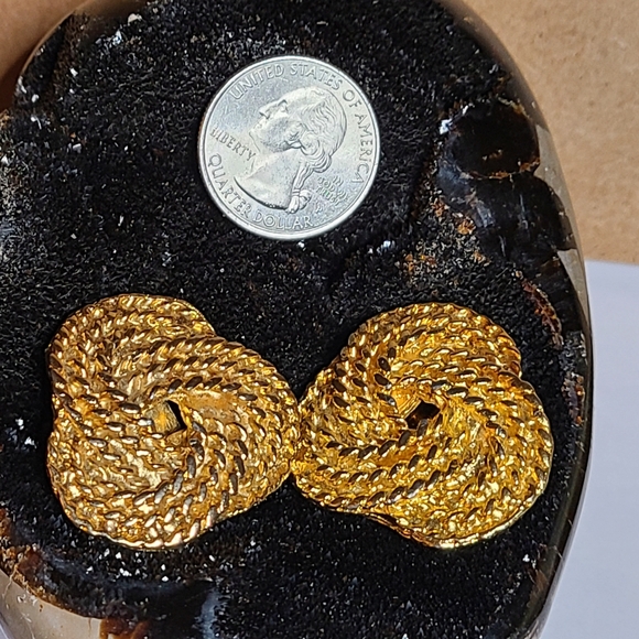 Vintage Jewelry - Made in France Goldtone Shoe Clips